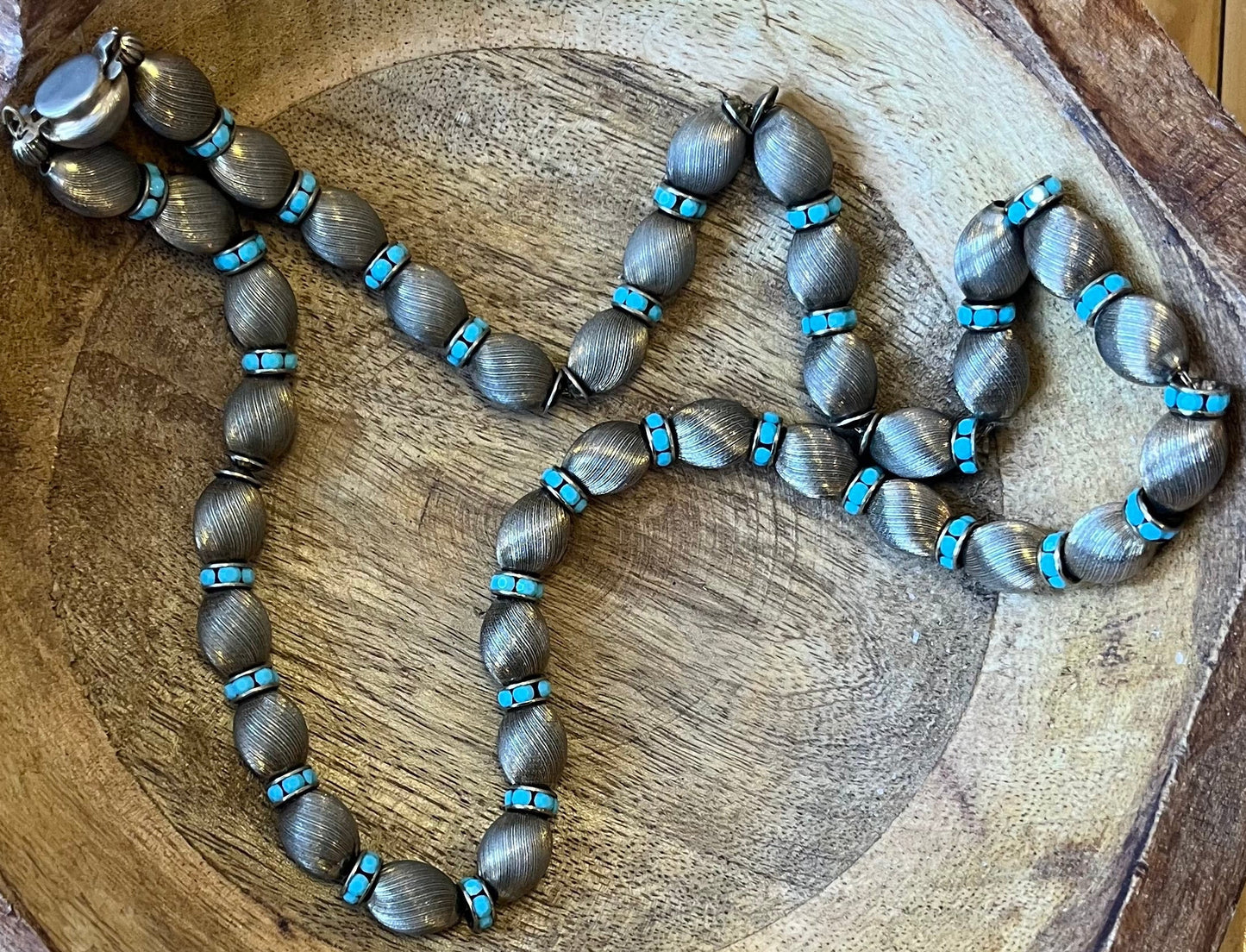 Vintage Silver Tone & Turquoise Beaded Necklace