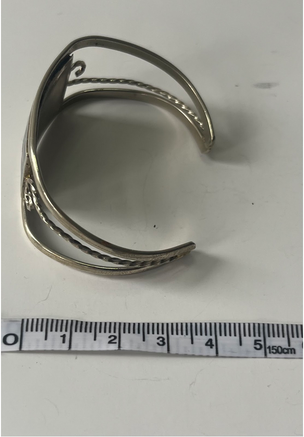 Vintage Japanese Sterling Silver Mother of Pearl Floral Cuff Bracelet