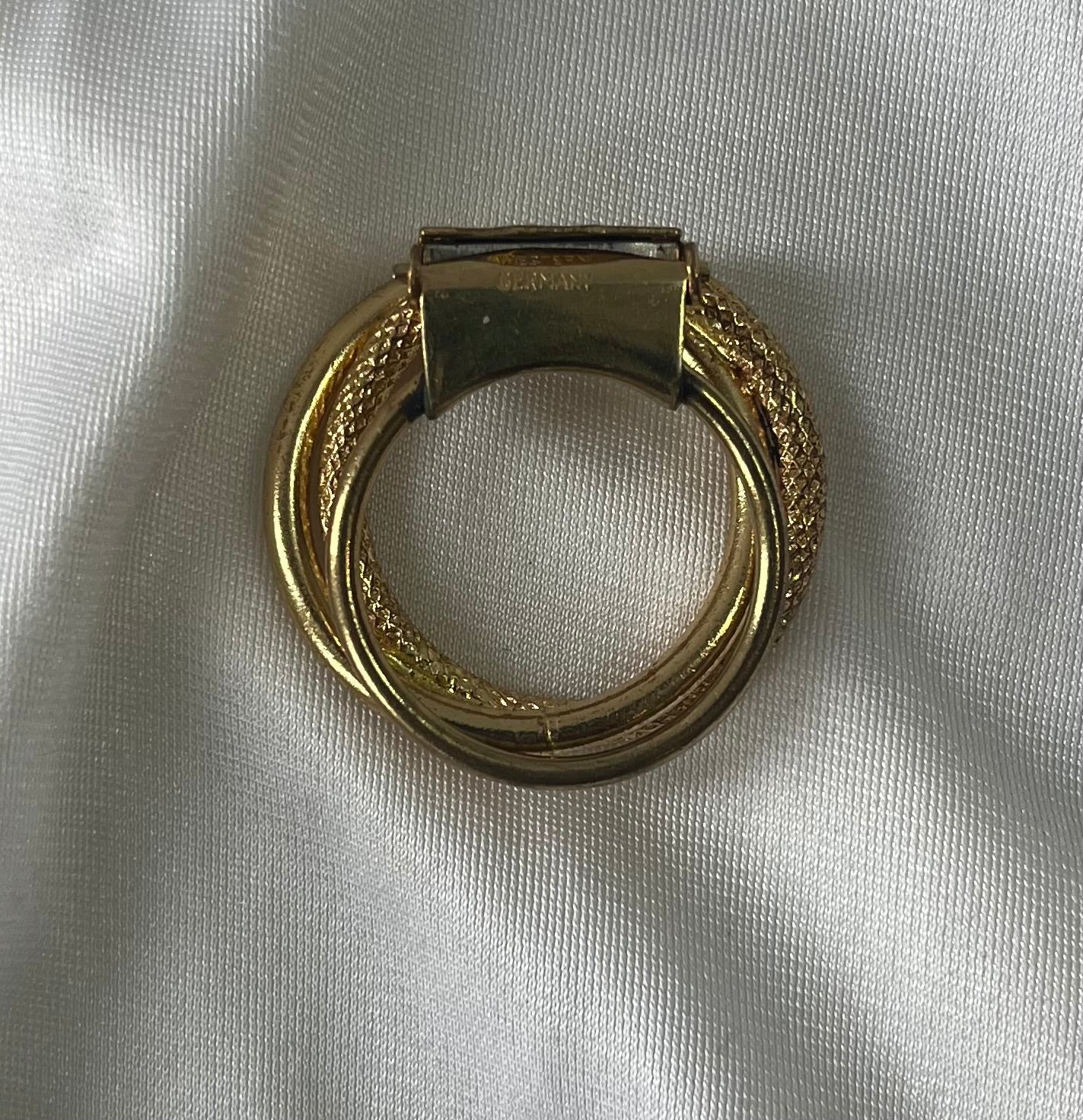 Vintage Gold-Tone Sweater / Scarf Clip