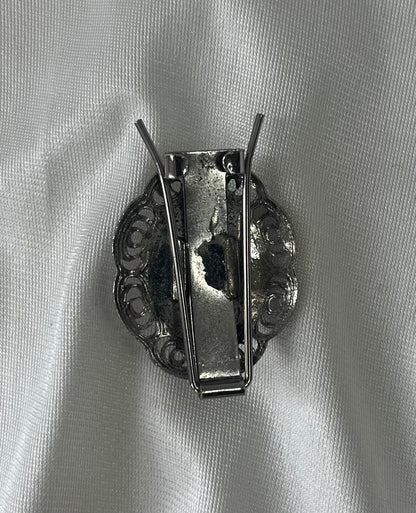 Vintage Red Cabochon Silver Tone Filigree Scarf Clip