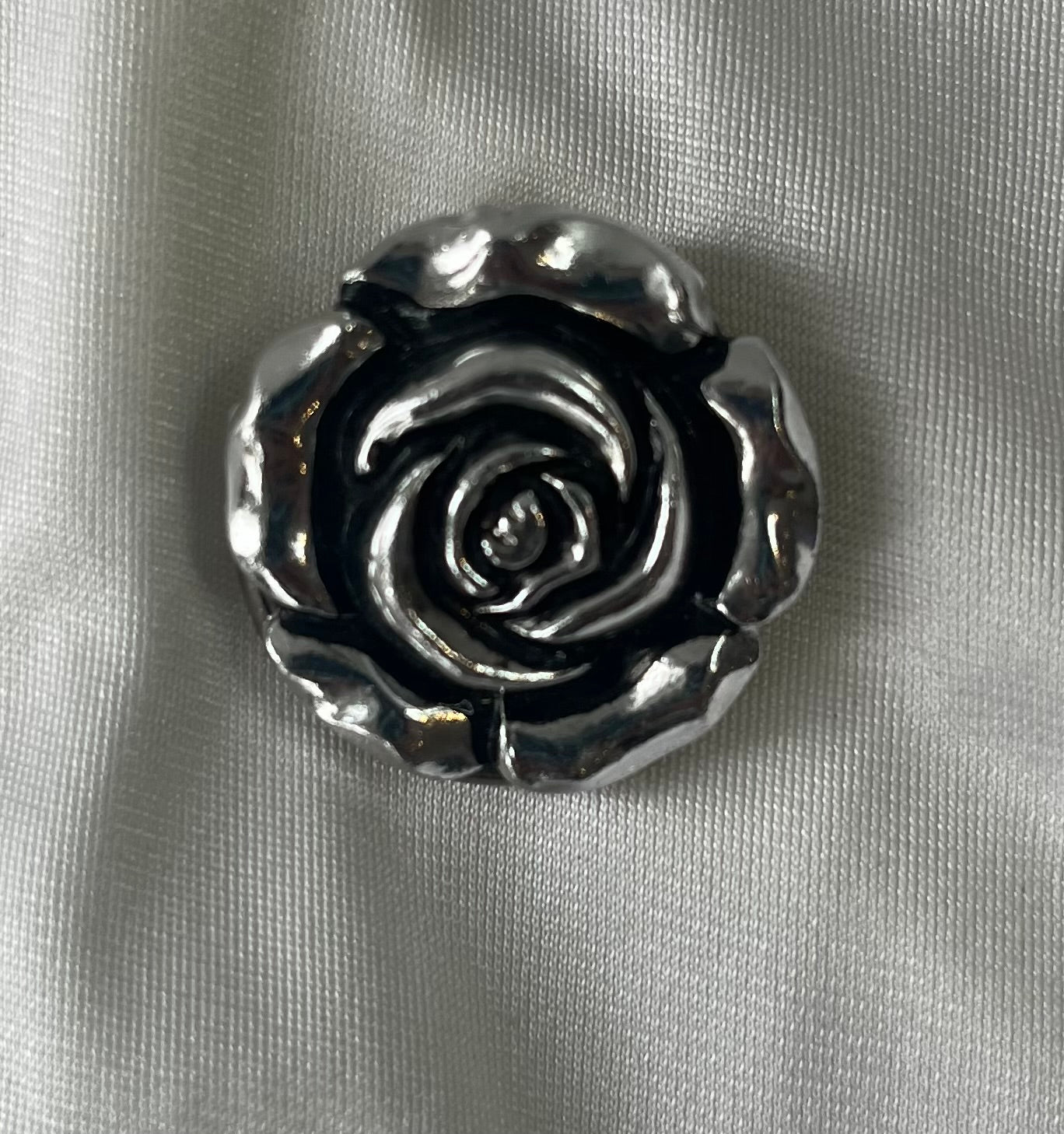 Vintage Silver-Tone Rose Sweater / Scarf Clip