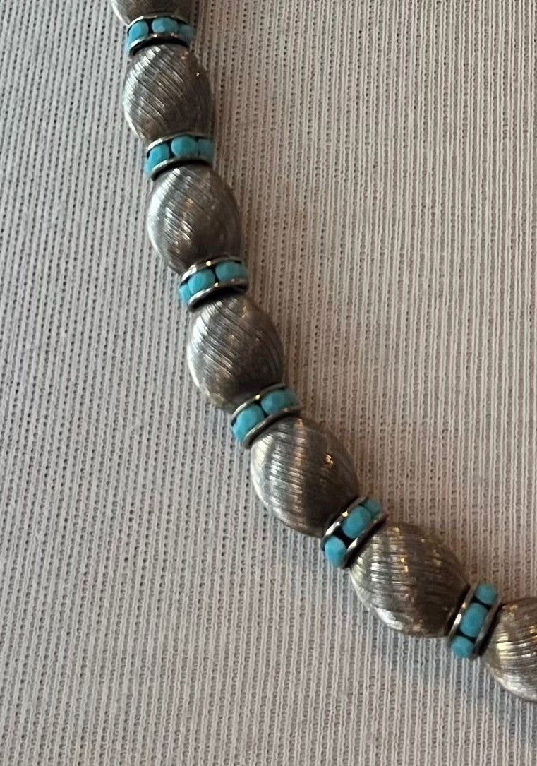 Vintage Silver Tone & Turquoise Beaded Necklace