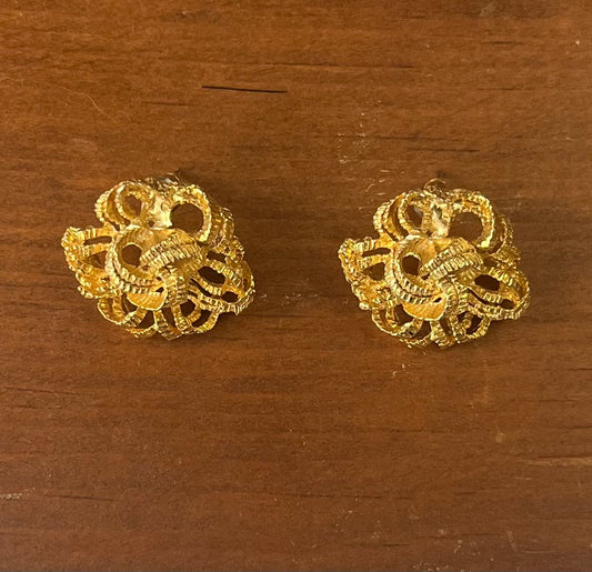 Vintage Openwork Knot Gold Tone-Pierced Earrings