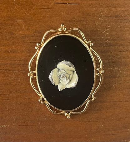 Vintage Michele Lynn Rose Cameo Brooch