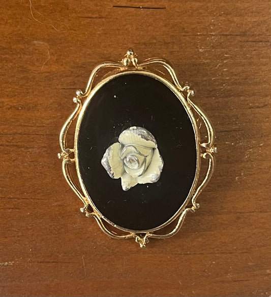Vintage Michele Lynn Rose Cameo Brooch