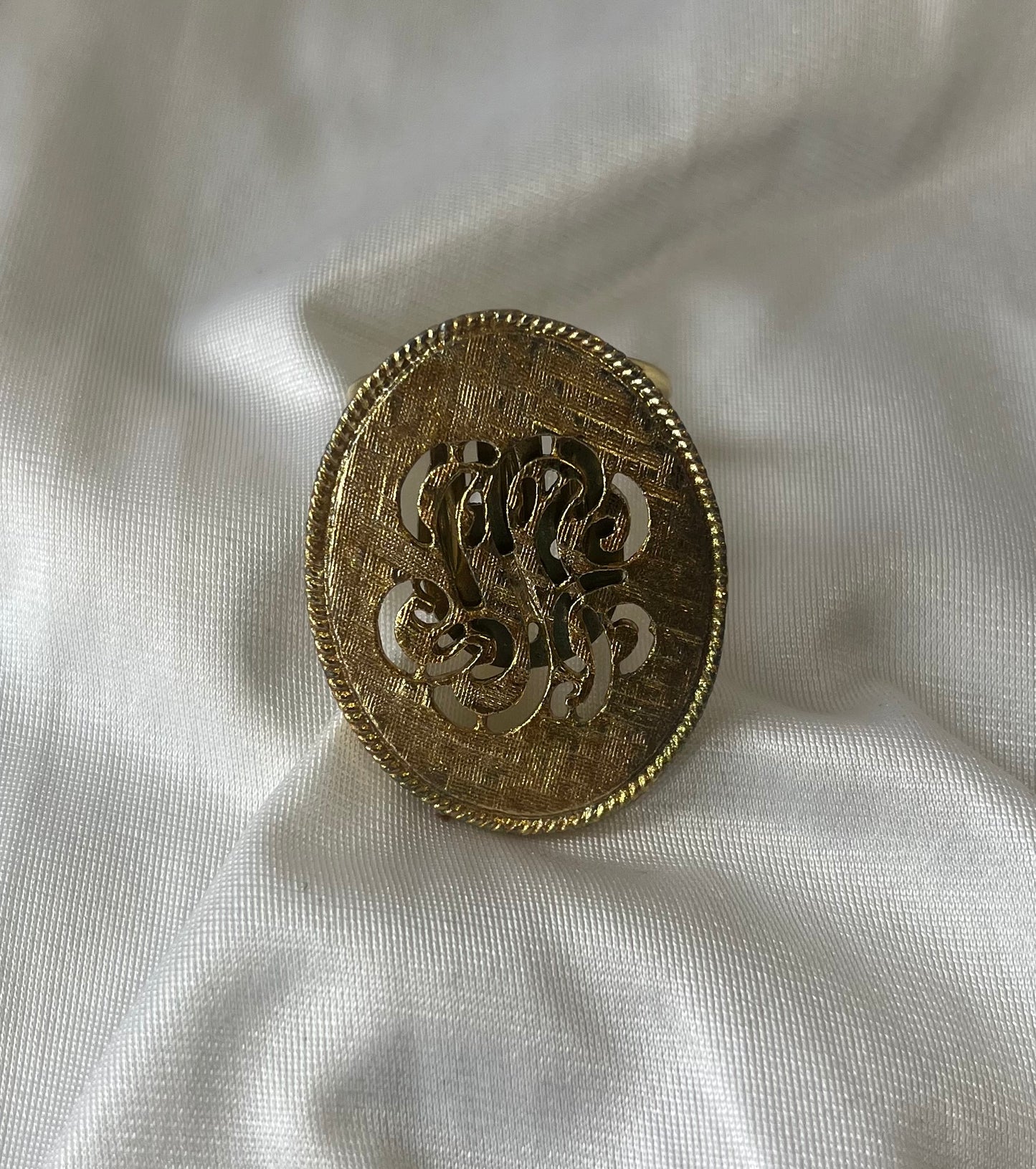 Vintage Gold-Tone Filigree Sweater/Scarf Clip