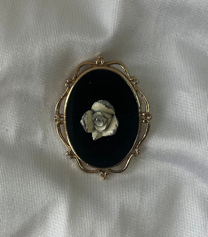 Vintage Michele Lynn Rose Cameo Brooch