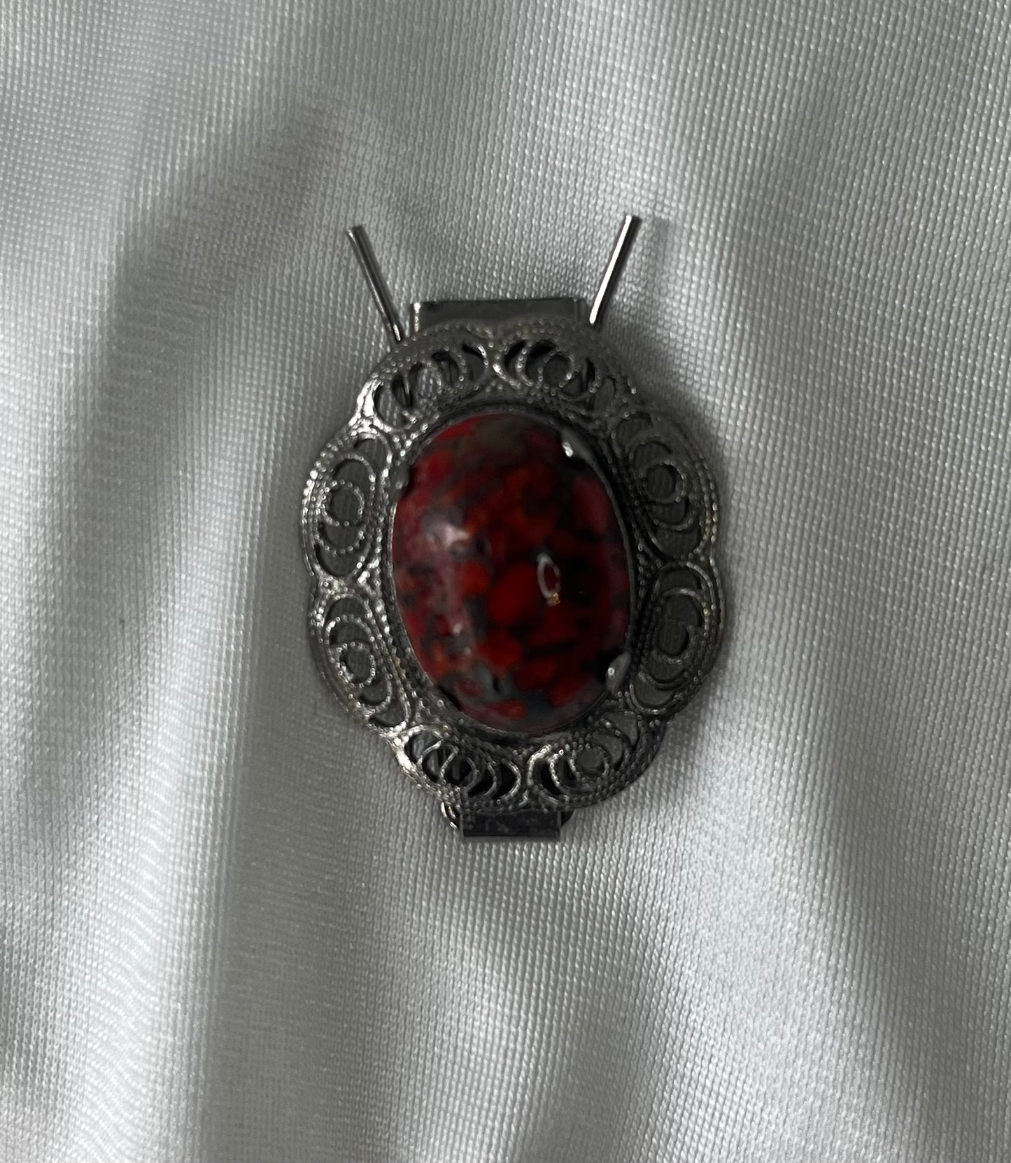 Vintage Red Cabochon Silver Tone Filigree Scarf Clip