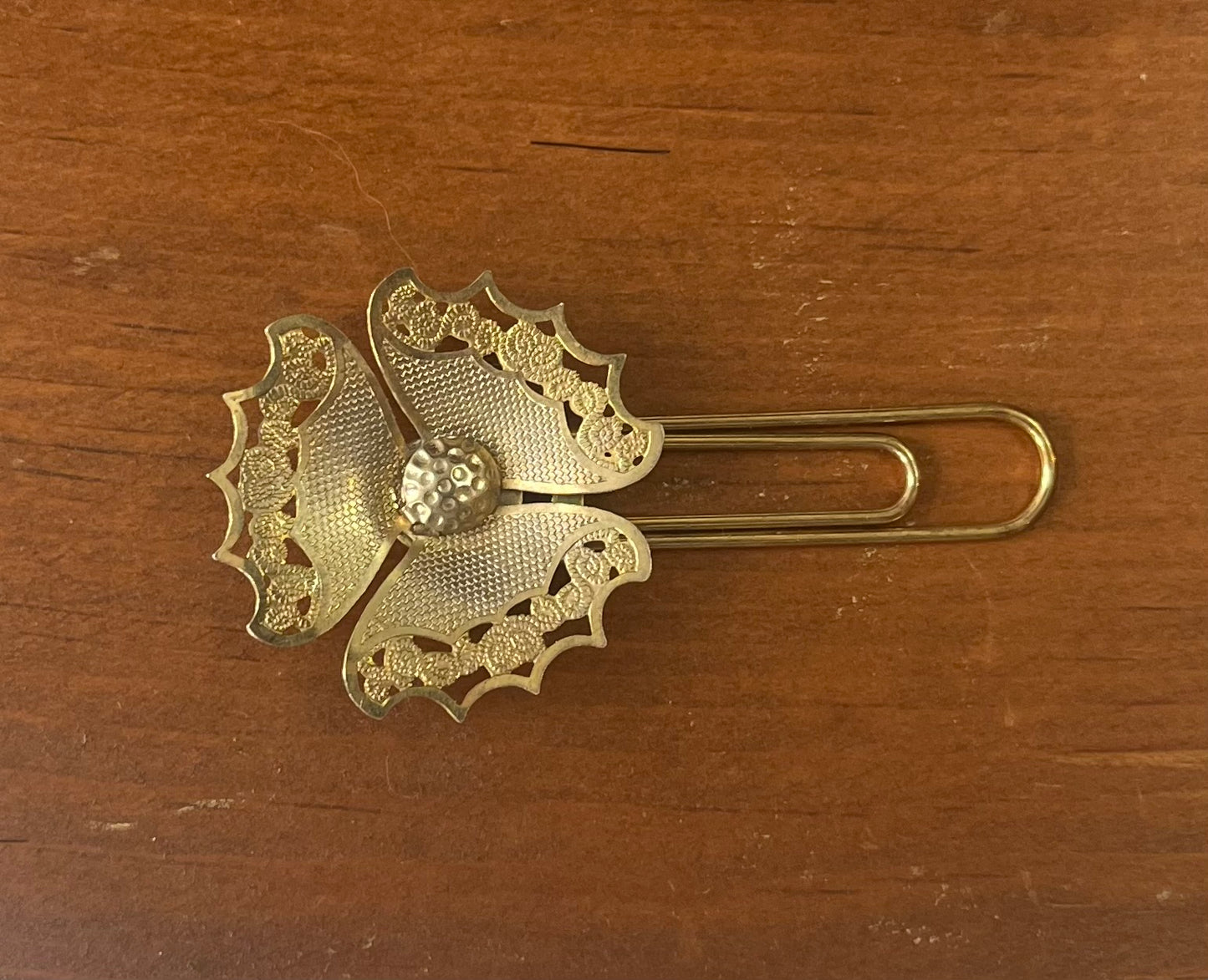 Vintage Gold Tone Victorian Revival Style Scarf Clip