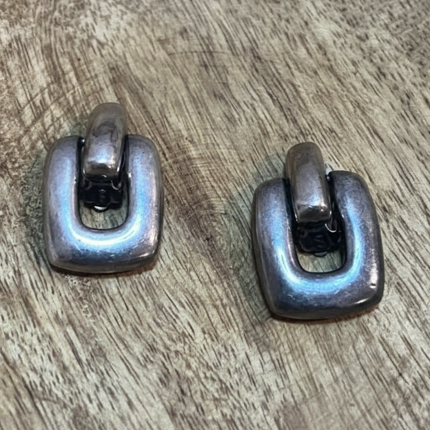 Vintage modernist Erwin Pearl Vintage Clip-On Earrings