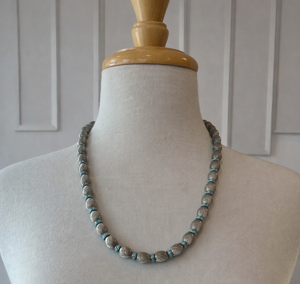 Vintage Silver Tone & Turquoise Beaded Necklace