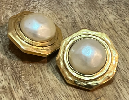 Vintage Chanel Pearl Clip-On Earrings