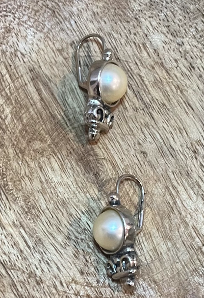 Vintage Sterling Silver Moonstone Leverback Earrings