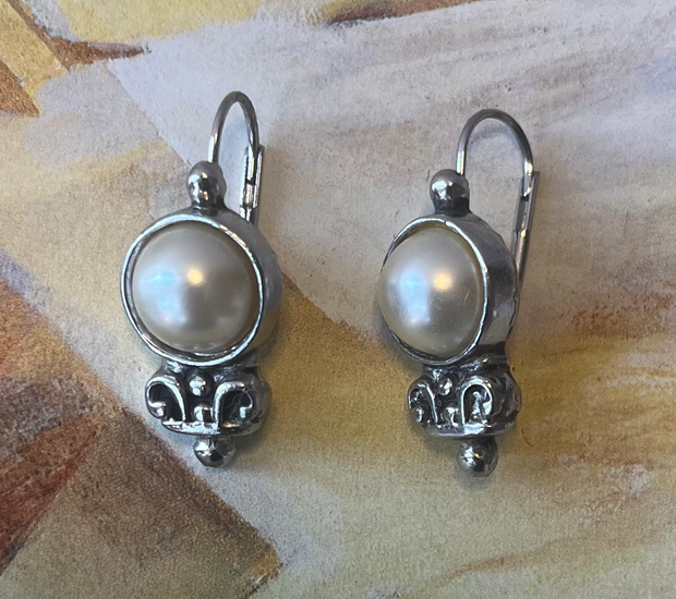 Vintage Sterling Silver Moonstone Leverback Earrings