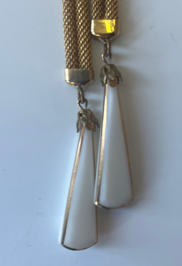 Vintage Gold-Tone Mesh Lariat Necklace