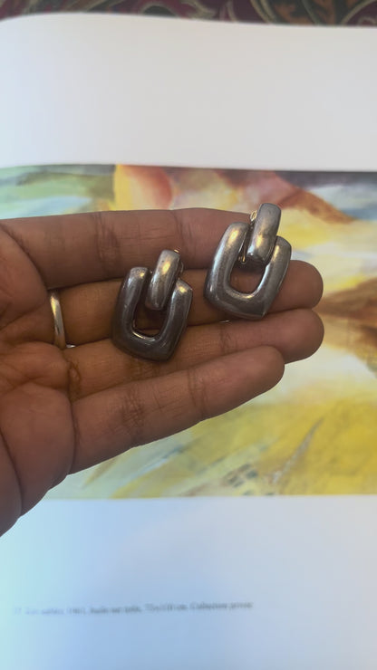 Vintage modernist Erwin Pearl Vintage Clip-On Earrings